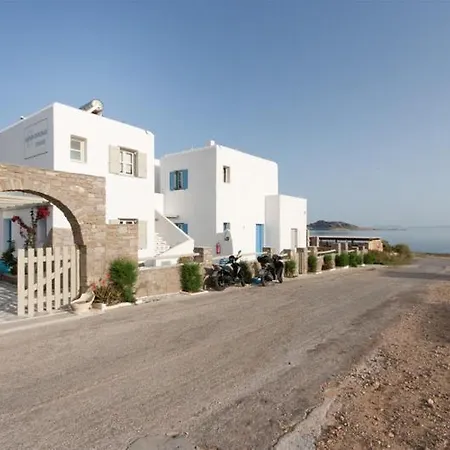Mersina & Naousa (Paros)